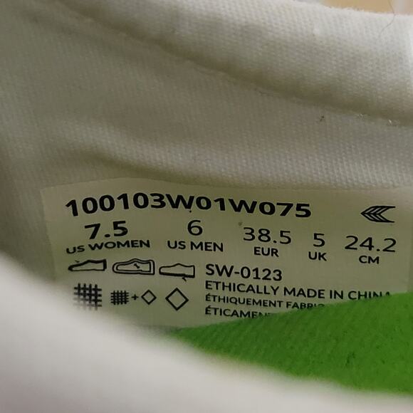 Cariuma Canvas Sneakers OCA Low Top White Cap Toe Lace Up Unisex 7.5 Women 6 Men - Picture 15 of 16